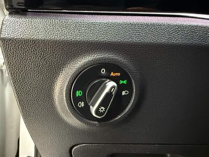 Фото 9 - Volkswagen Tayron