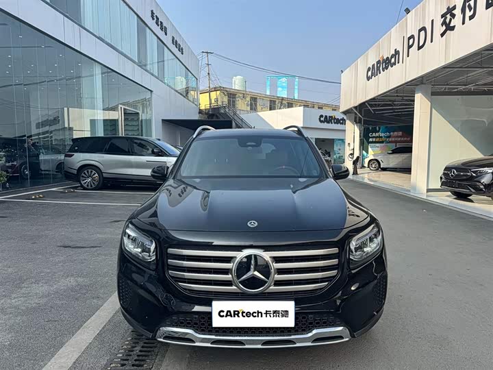 Фото 2 - Mercedes-Benz GLB-Class