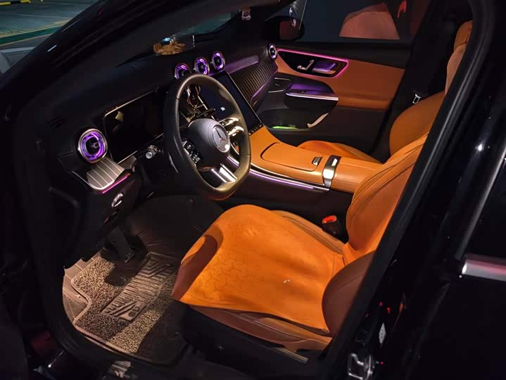 Фото 9 - Mercedes-Benz GLC-Class