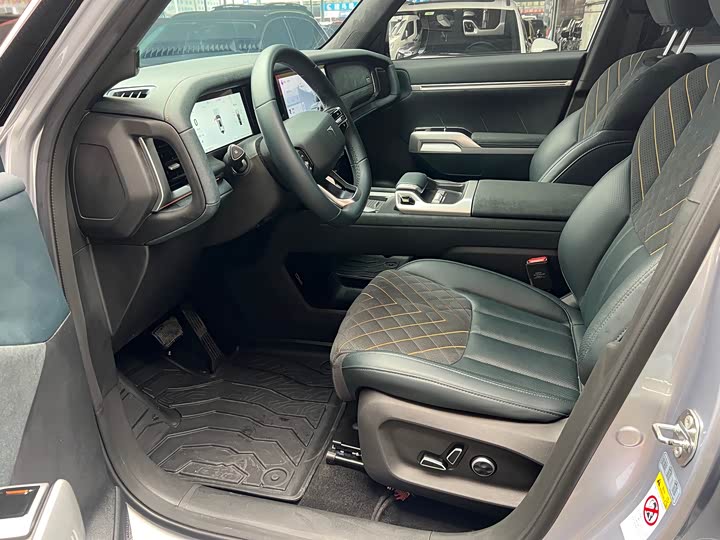 Фото 4 - Changan Deepal G318