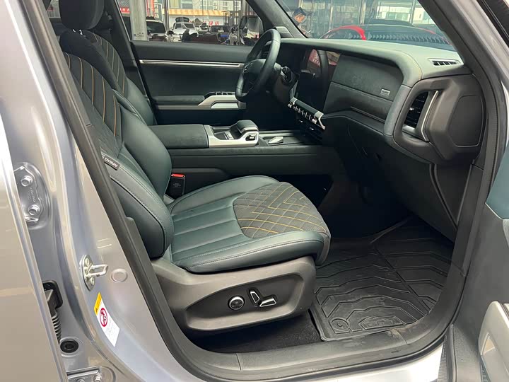 Фото 7 - Changan Deepal G318