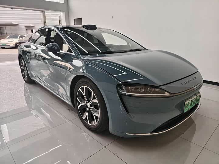 Фото 2 - Luxeed S7