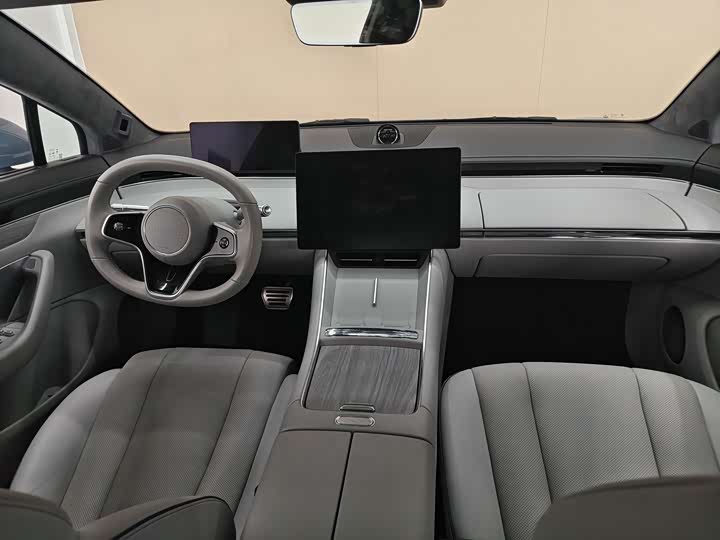 Фото 7 - Luxeed S7