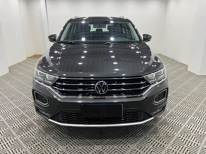 Фото 2 - Volkswagen T-Roc