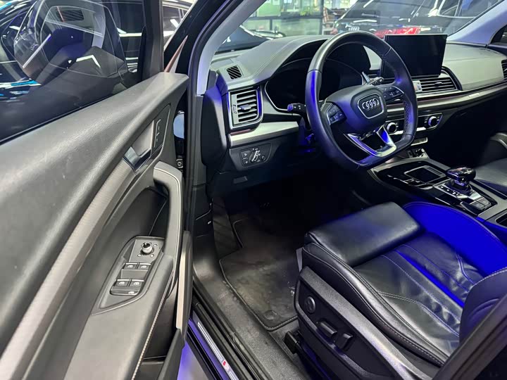 Фото 3 - Audi Q5L