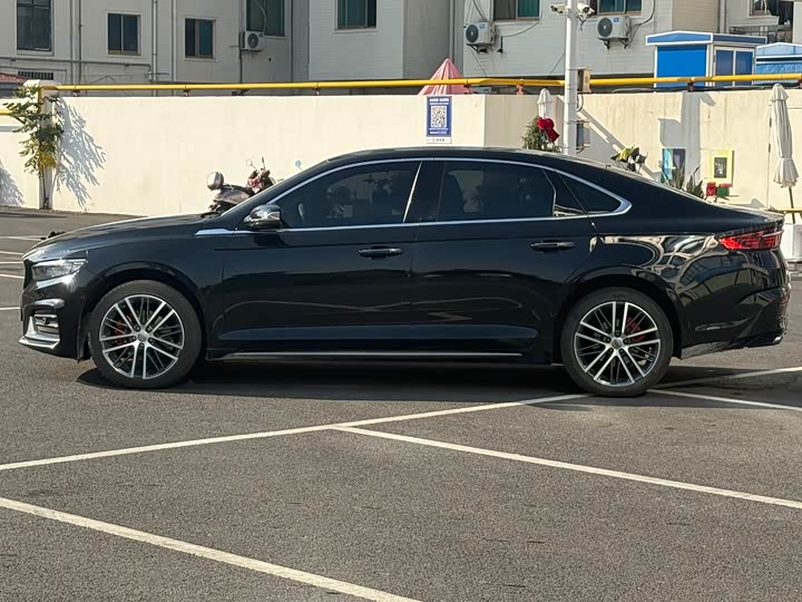 Фото 8 - Geely Preface