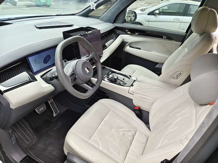 Фото 4 - Zeekr 009