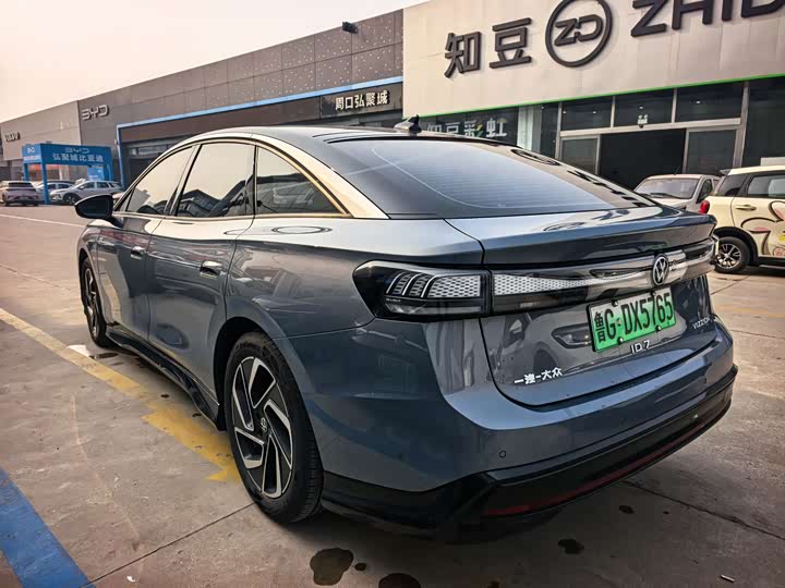 Фото 2 - Volkswagen ID.7 Vizzion