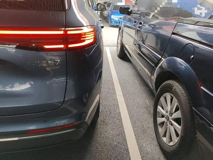 Фото 8 - Geely Galaxy Starship 7