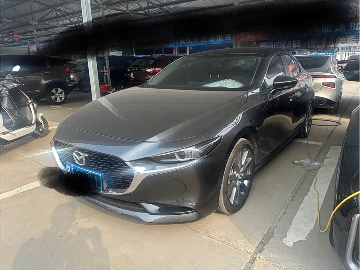 Фото 1 - Mazda 3 (Axela)