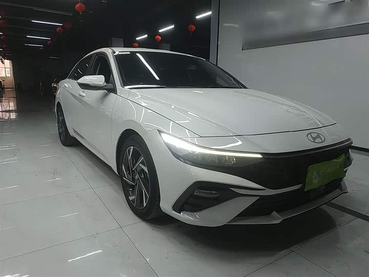 Фото 4 - Hyundai Elantra N line