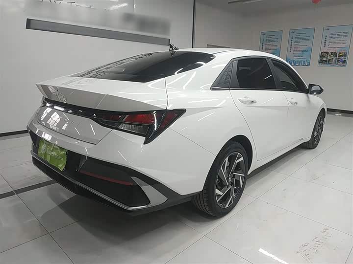 Фото 7 - Hyundai Elantra N line