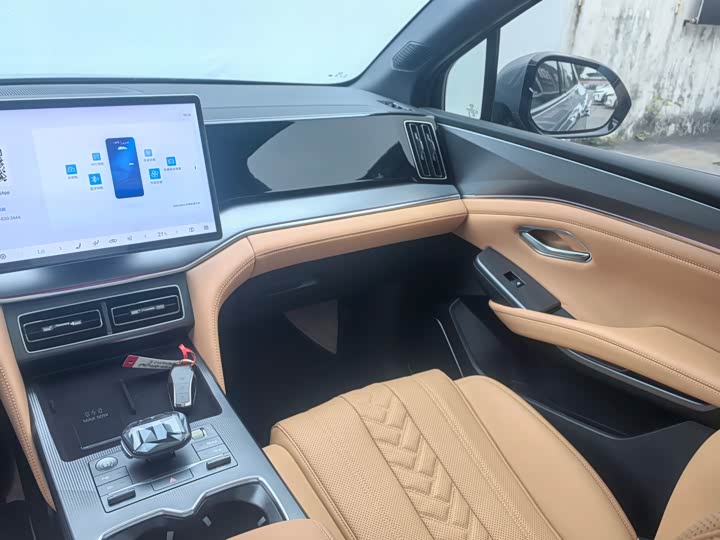 Фото 8 - BYD Song L DM-i Hybrid