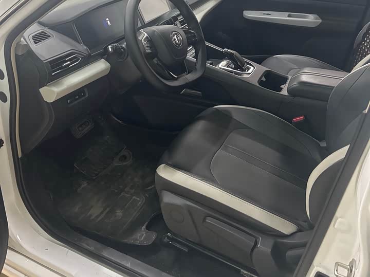 Фото 9 - Dongfeng Aeolus E70