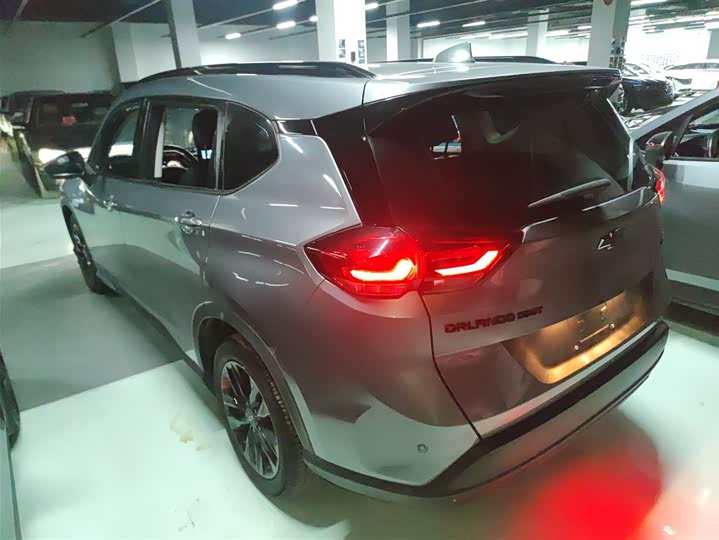 Фото 5 - Chevrolet Orlando