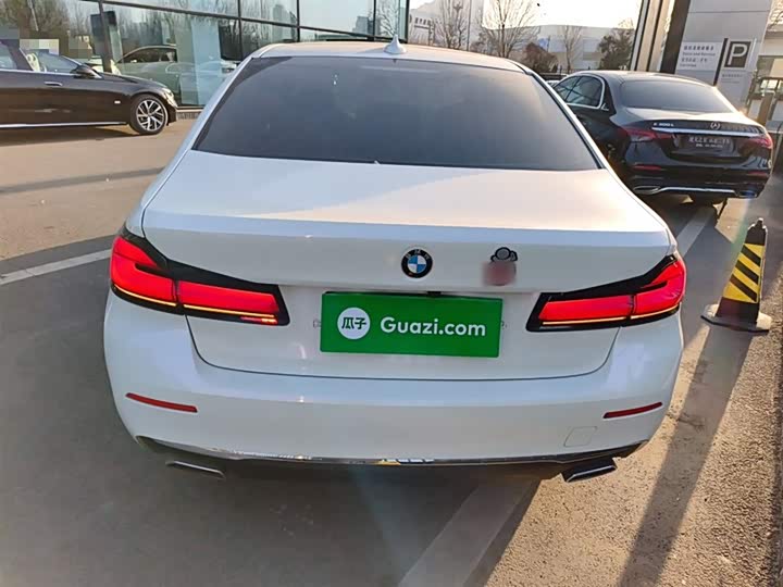 Фото 6 - BMW 5 Series