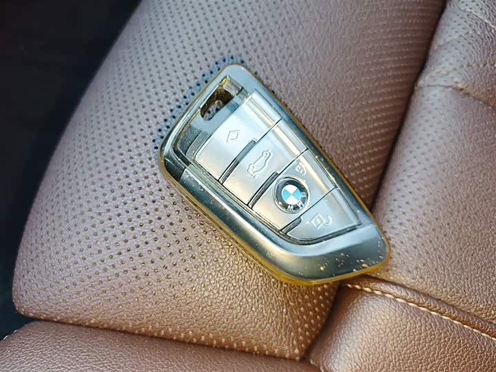 Фото 9 - BMW 5 Series