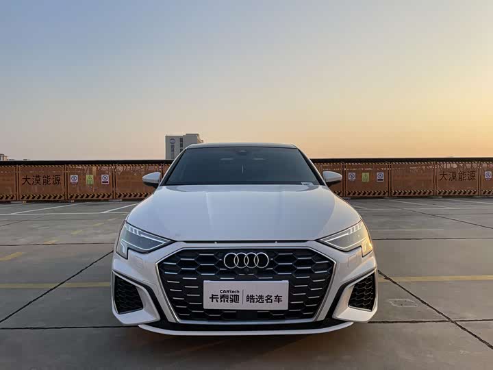 Фото 2 - Audi A3