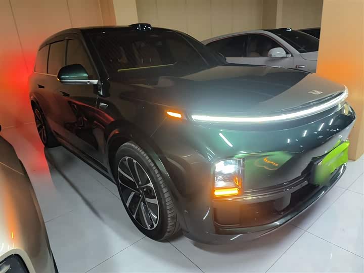 Фото 4 - LiXiang L9