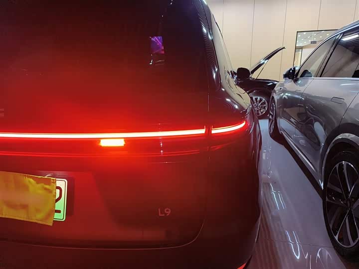 Фото 8 - LiXiang L9