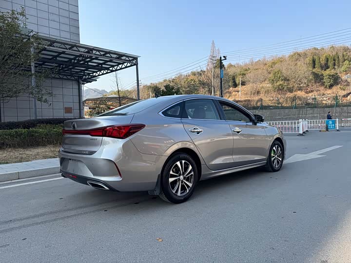 Фото 5 - Changan Eado Plus