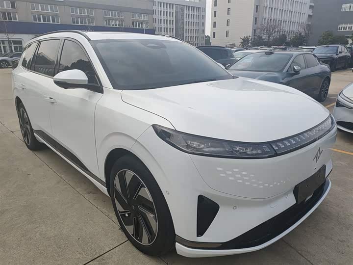 Фото 4 - Dongfeng Yipai eπ 008