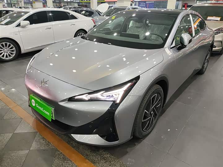 Фото 2 - BAIC Arcfox Alpha S5