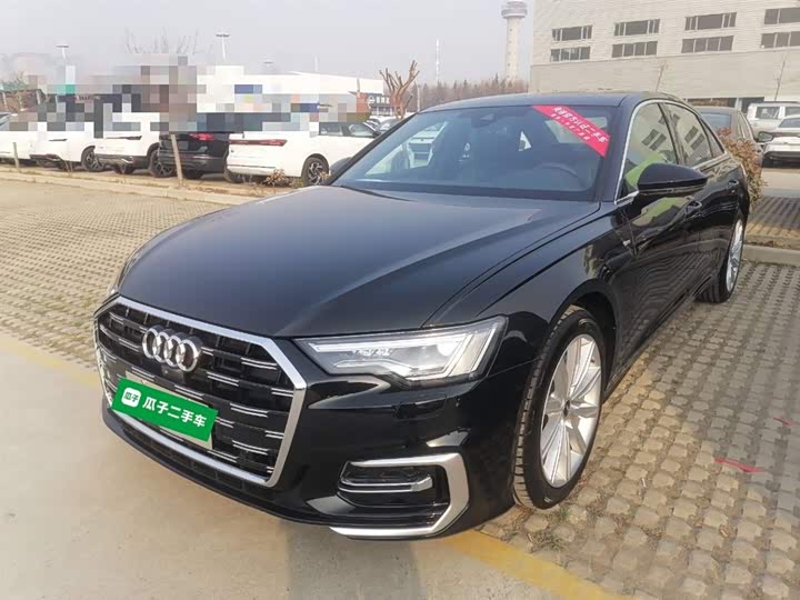 Фото 2 - Audi A6L