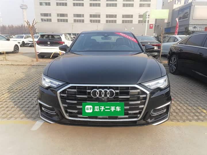 Фото 3 - Audi A6L