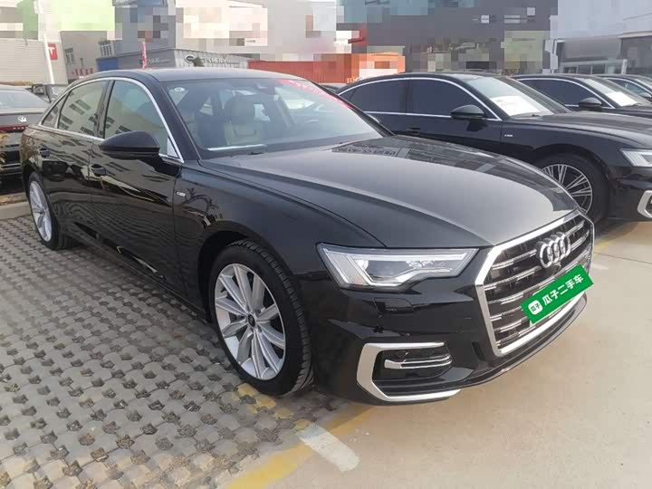 Фото 4 - Audi A6L