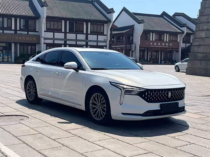 Фото 3 - Bestune B70