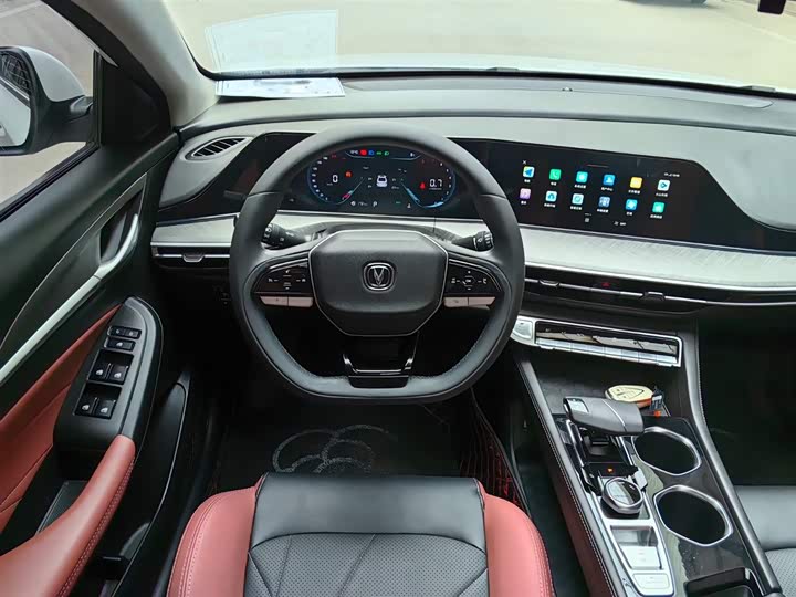 Фото 7 - Changan Eado Plus