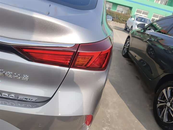 Фото 8 - Changan Eado Plus