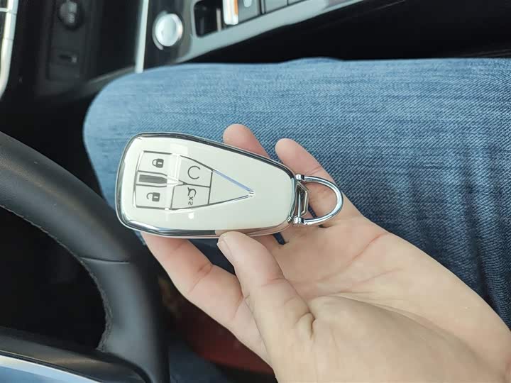 Фото 9 - Changan Eado Plus