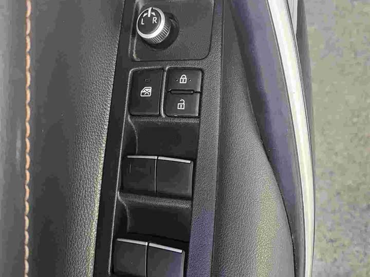 Фото 6 - Toyota Levin