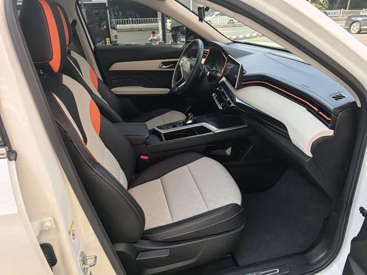 Фото 6 - Haval Chitu