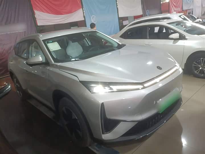 Фото 4 - Dongfeng Aeolus L7