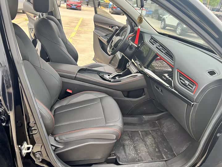 Фото 6 - Dongfeng Aeolus AX7