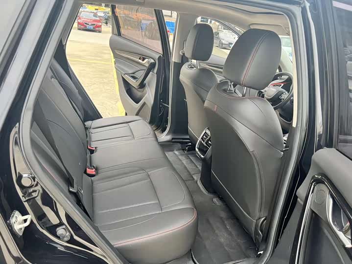 Фото 7 - Dongfeng Aeolus AX7