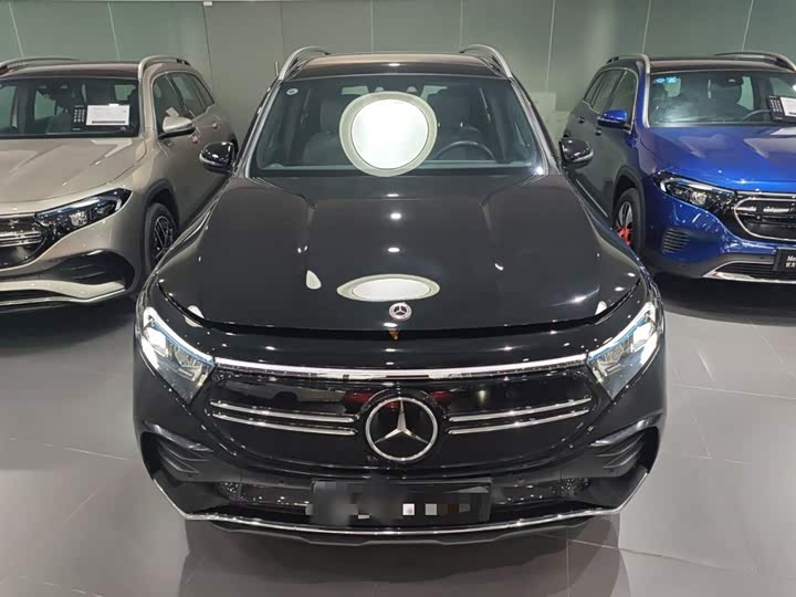 Фото 3 - Mercedes-Benz EQB