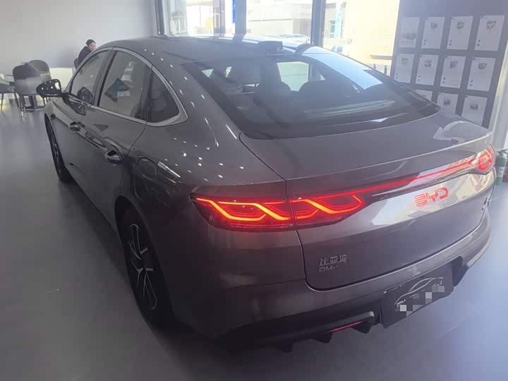 Фото 5 - BYD Qin L