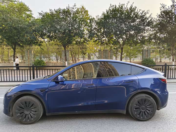 Фото 7 - Tesla Model Y