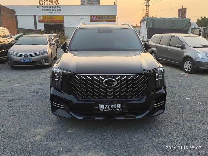 Фото 2 - GAC Trumpchi GS8