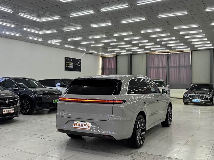 Фото 8 - LiXiang L6