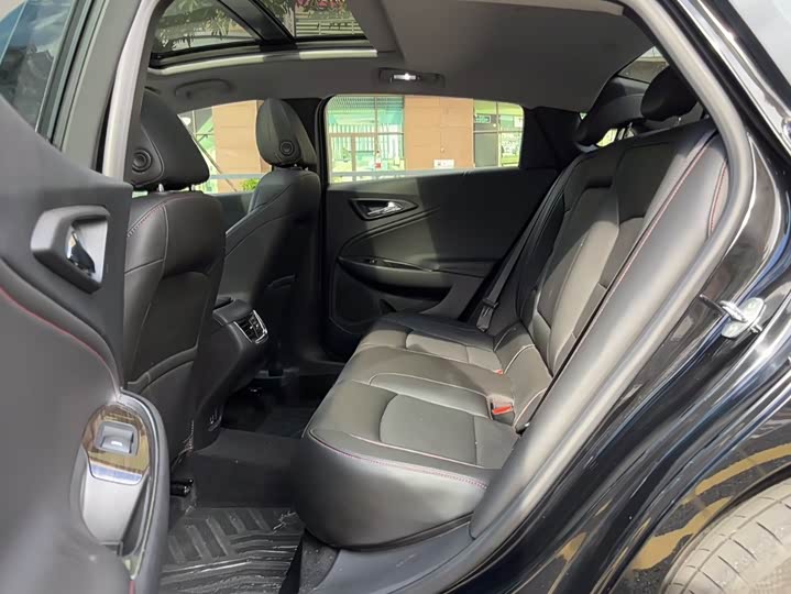 Фото 5 - Chevrolet Malibu XL