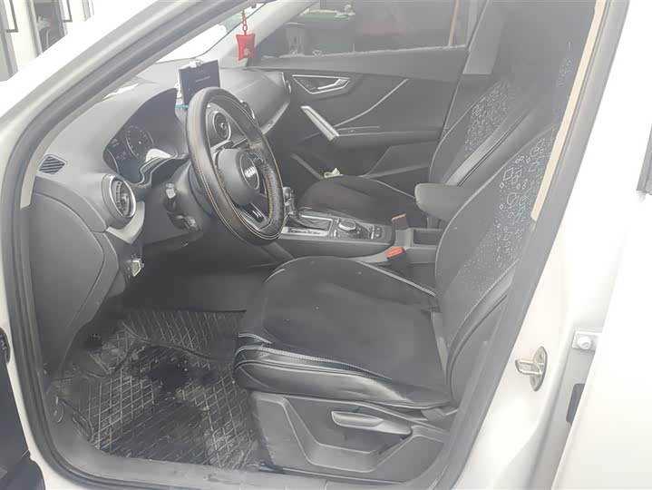 Фото 9 - Audi Q2L