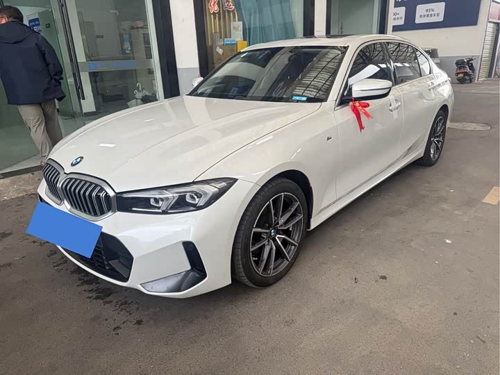 Фото 1 - BMW 3 Series