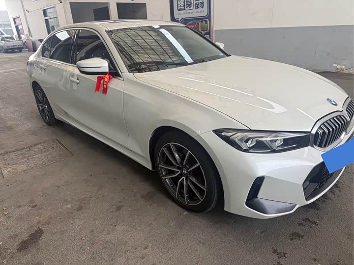 Фото 3 - BMW 3 Series