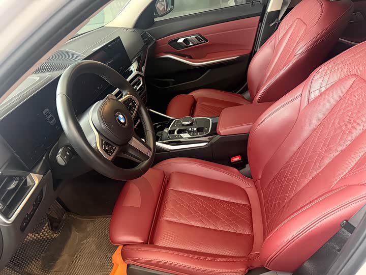 Фото 4 - BMW 3 Series