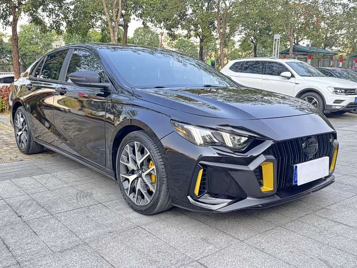 Фото 3 - GAC Trumpchi Empow R